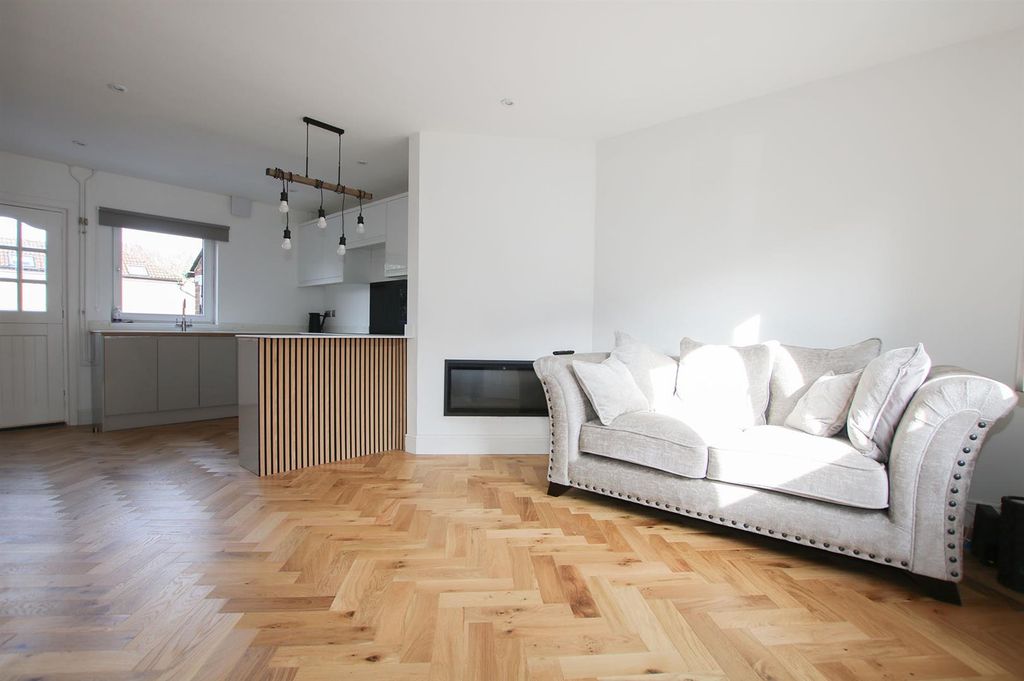 Property photo 3 of 11 Img_3752.Jpg