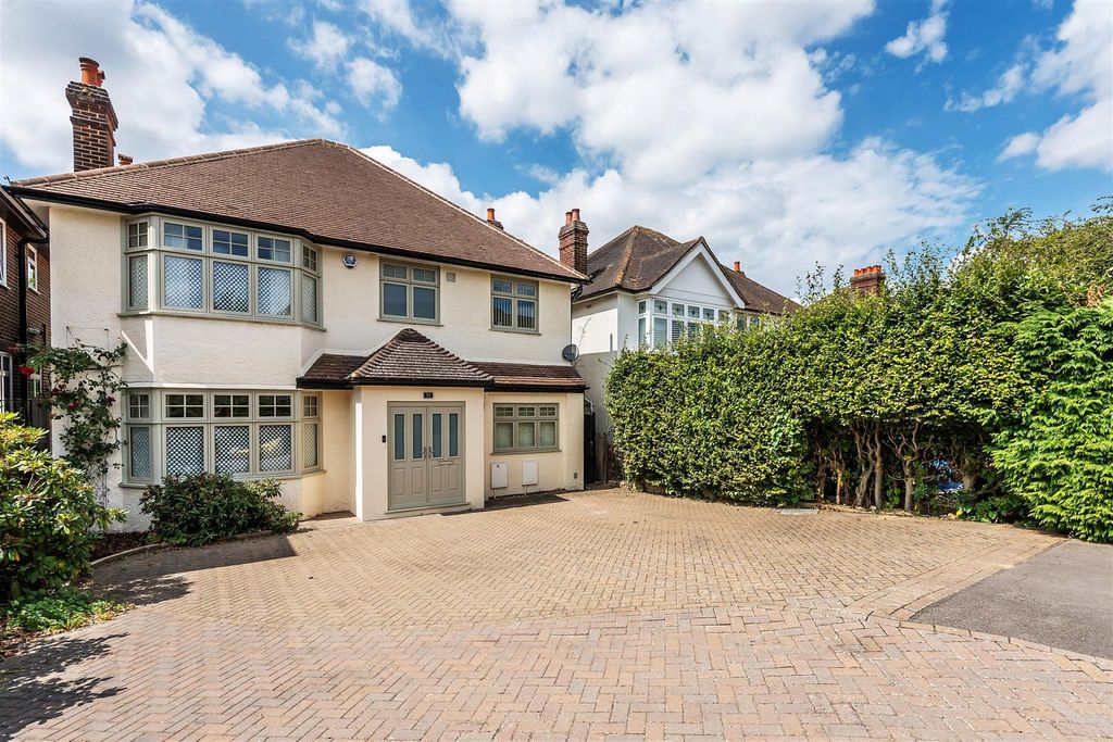 Property photo 1 of 42 10-Manor-Road-46.Jpg