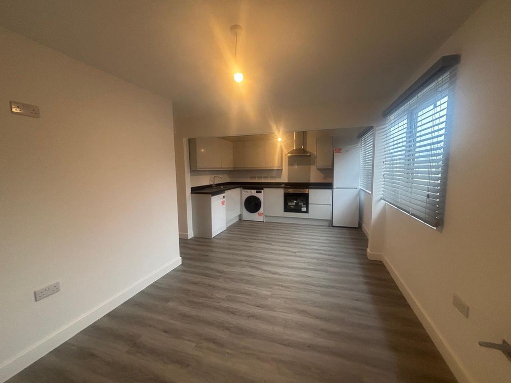 Property photo 1 of 6 Main Image