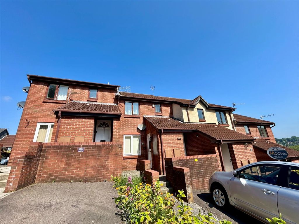 Property photo 1 of 13 Front View.Jpg