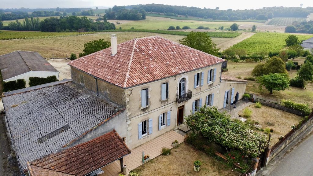 Property photo 2 of 16