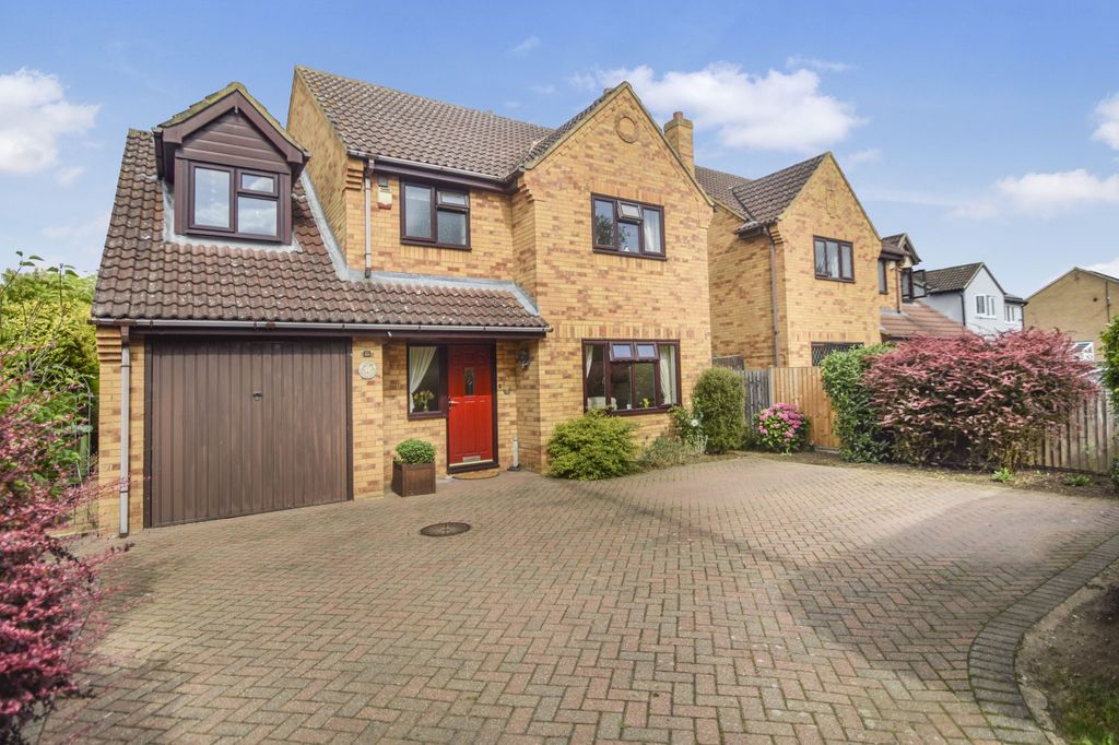 Property photo 1 of 18