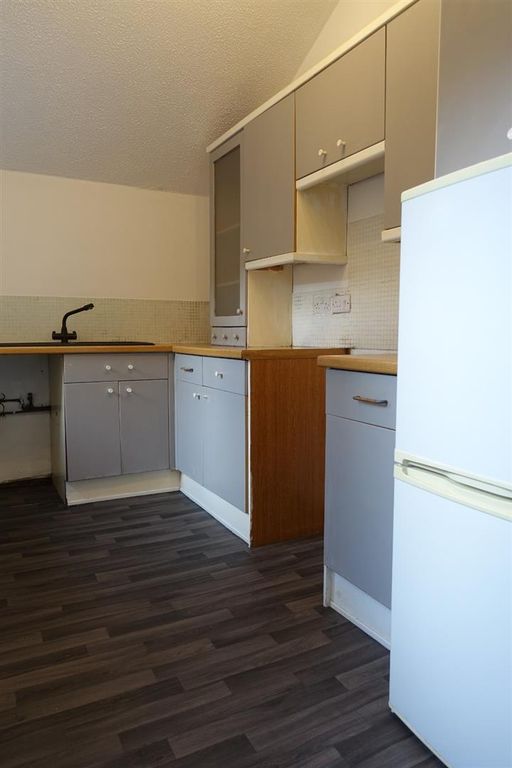 Property photo 2 of 9 Dsc03356.Jpg