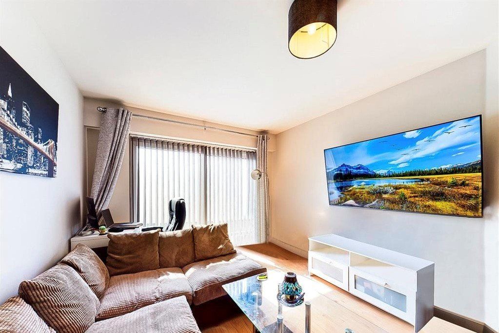 Property photo 3 of 13 Gallery