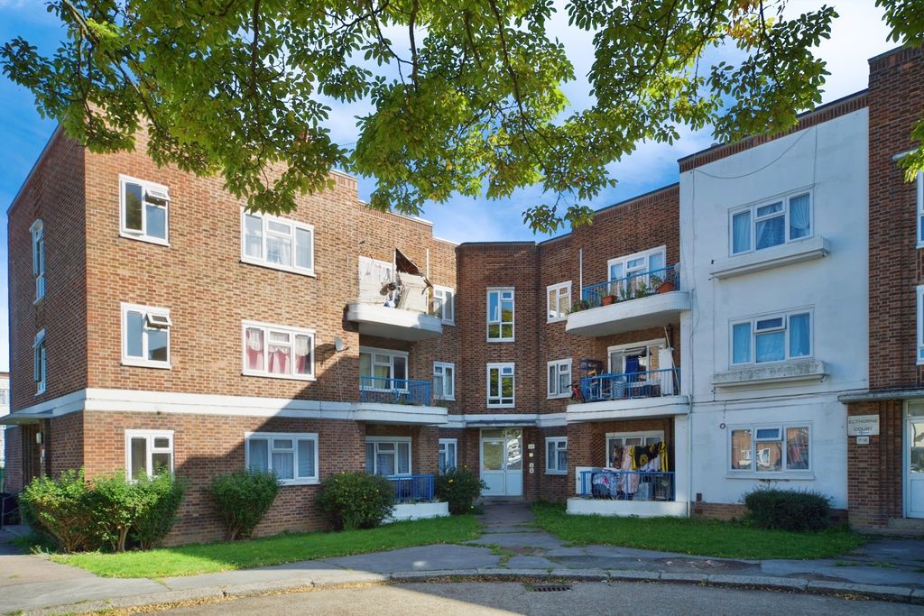 Property photo 1 of 15 Photo