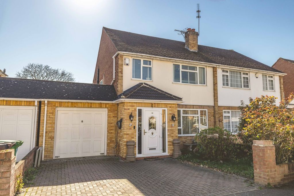 Property photo 1 of 19