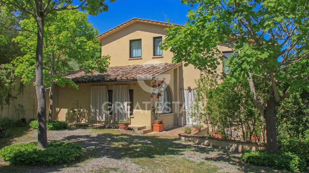 Property photo 3 of 33 Exteriors