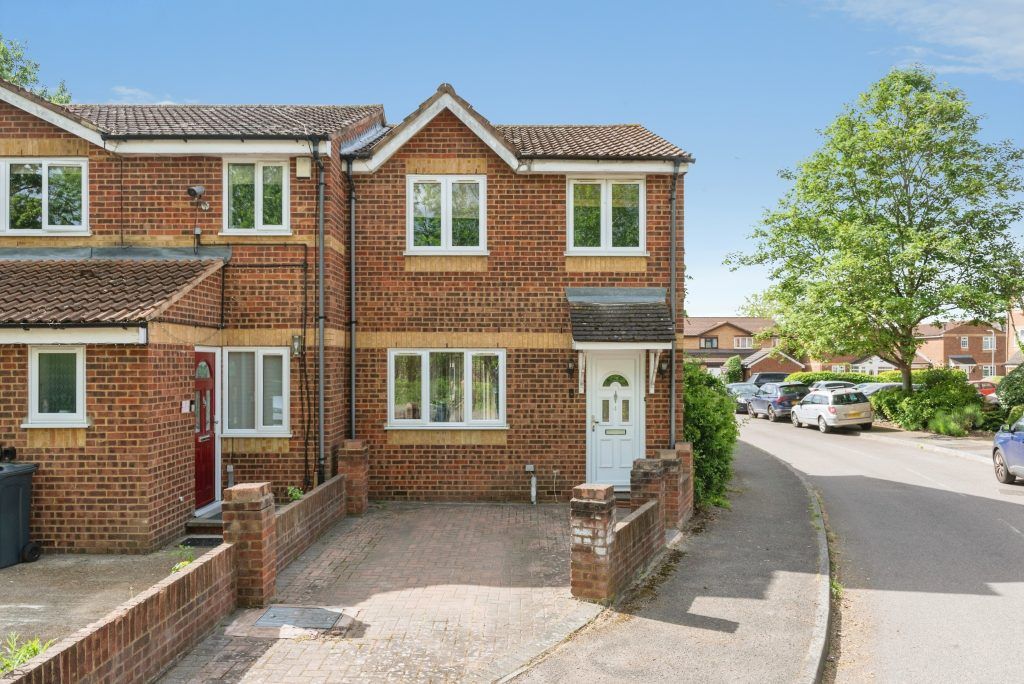 Property photo 1 of 18