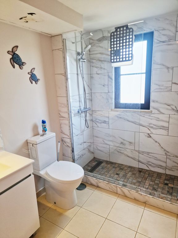 Property photo 1 of 8 Bathroom: Superb Poolside Renovation In Melia Tortuga