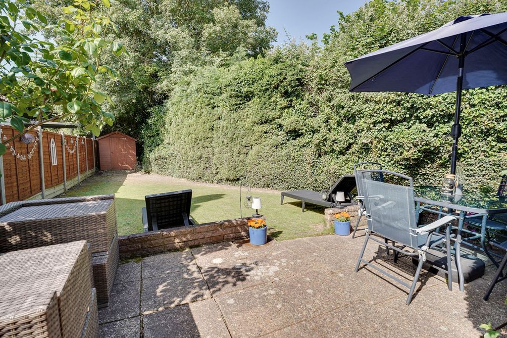 Property photo 3 of 23