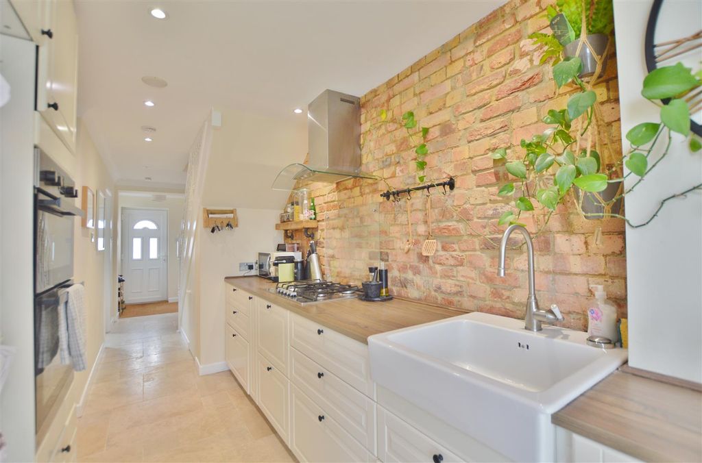 Property photo 2 of 10 Dsc_0162.Jpg