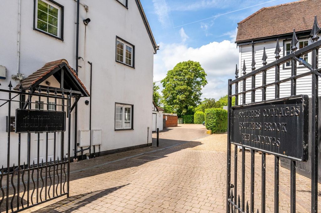 Additional image 6 of 3 bed flat for saleBoulters Lock Island, Maidenhead SL6