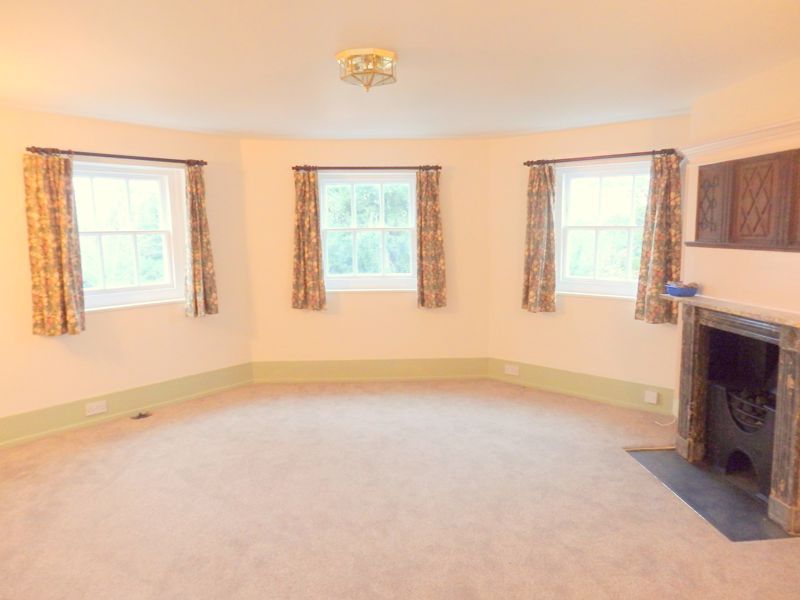 Property photo 2 of 6 Photo 7