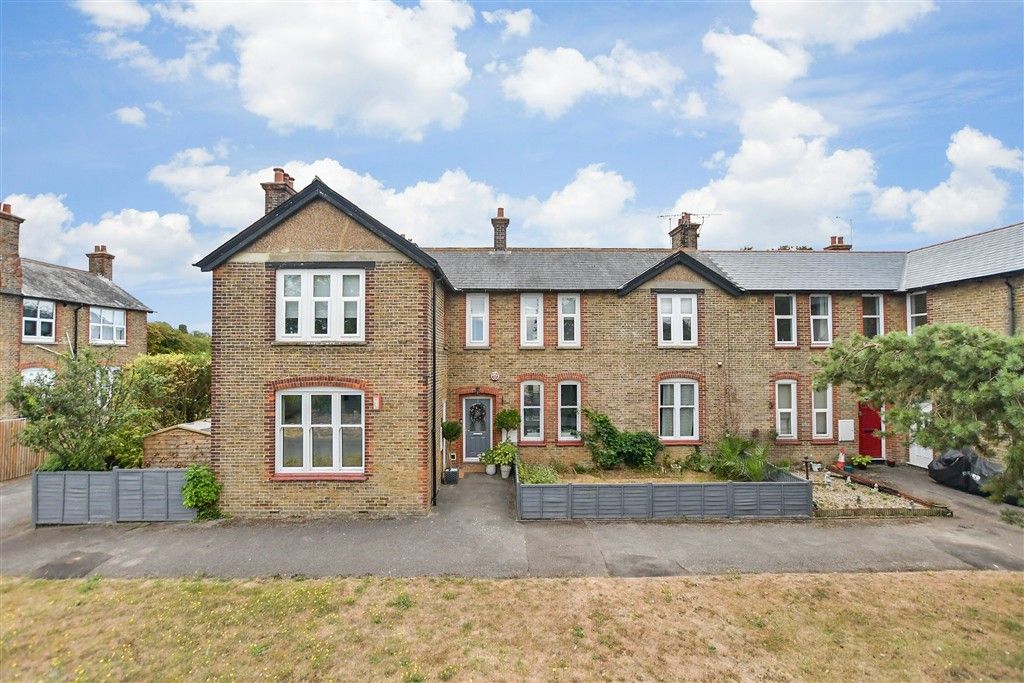 Property photo 1 of 13 External (Web)