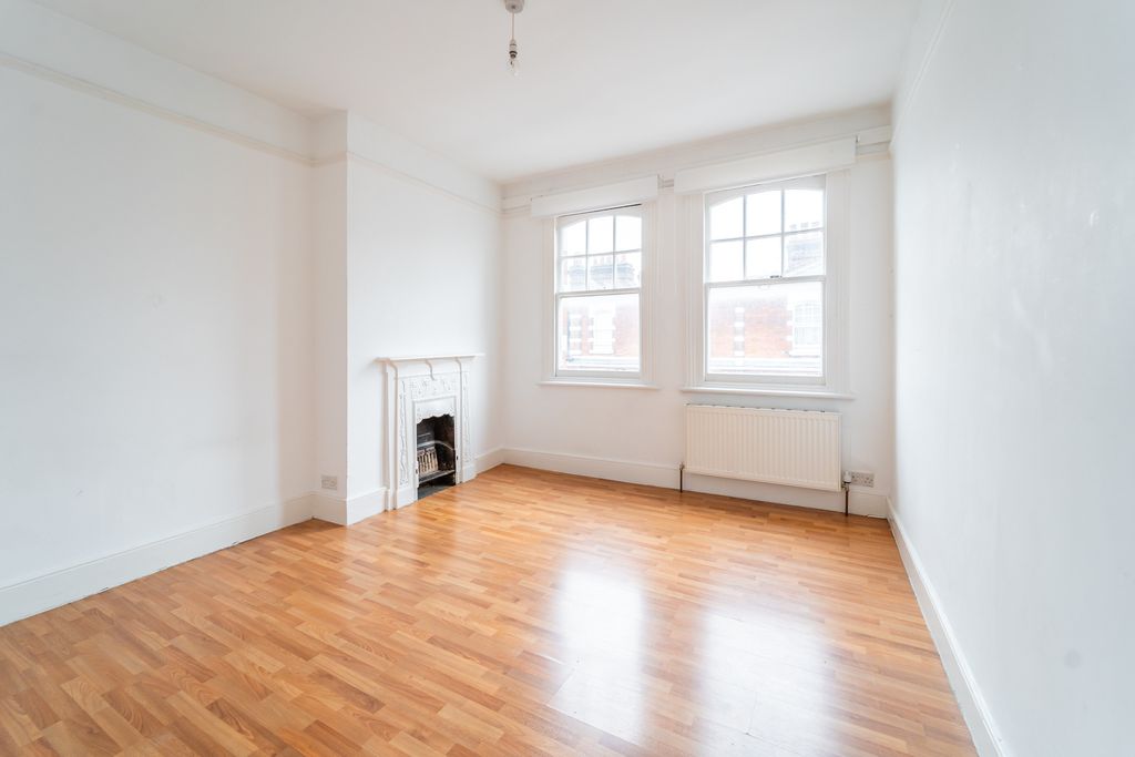 Property photo 2 of 9 Ndb03288