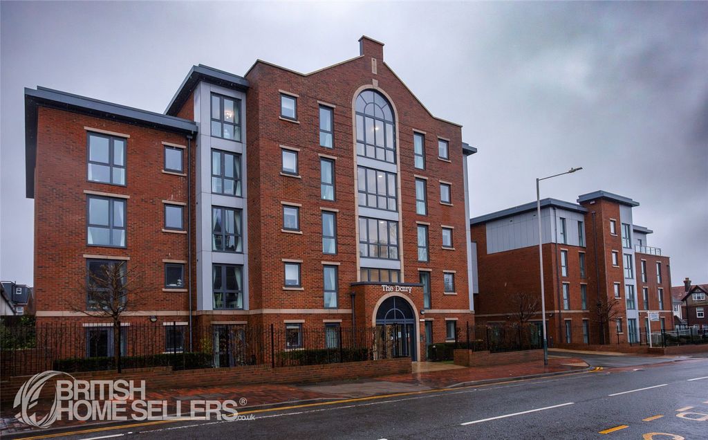 Property photo 1 of 29 Picture No. 28