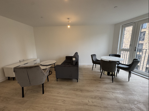 Property photo 1 of 7