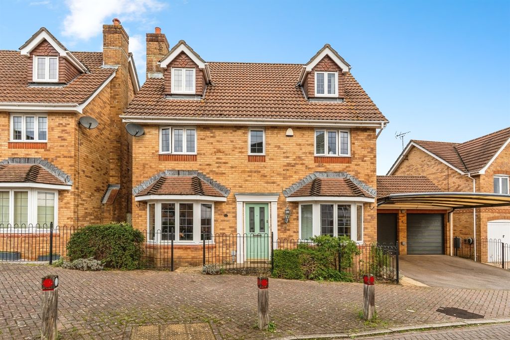 Property photo 1 of 19