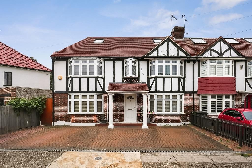 Property photo 1 of 18 External 1