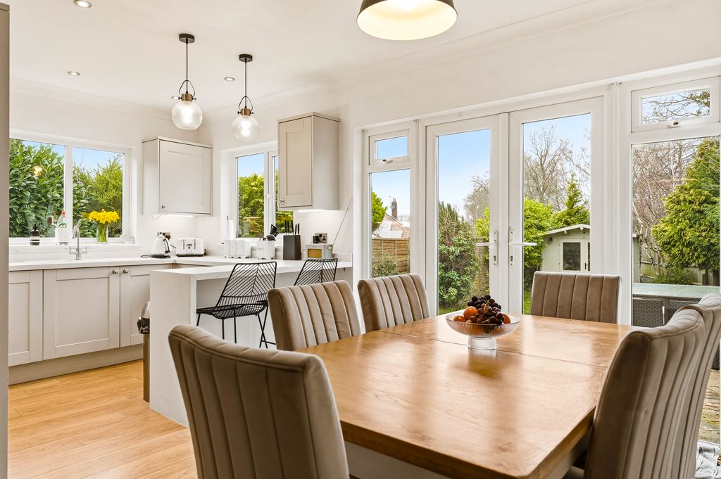 Property photo 3 of 32 781228Da7Dd6795c2Ab92F0A1298F0431040c3Ad.Jpg