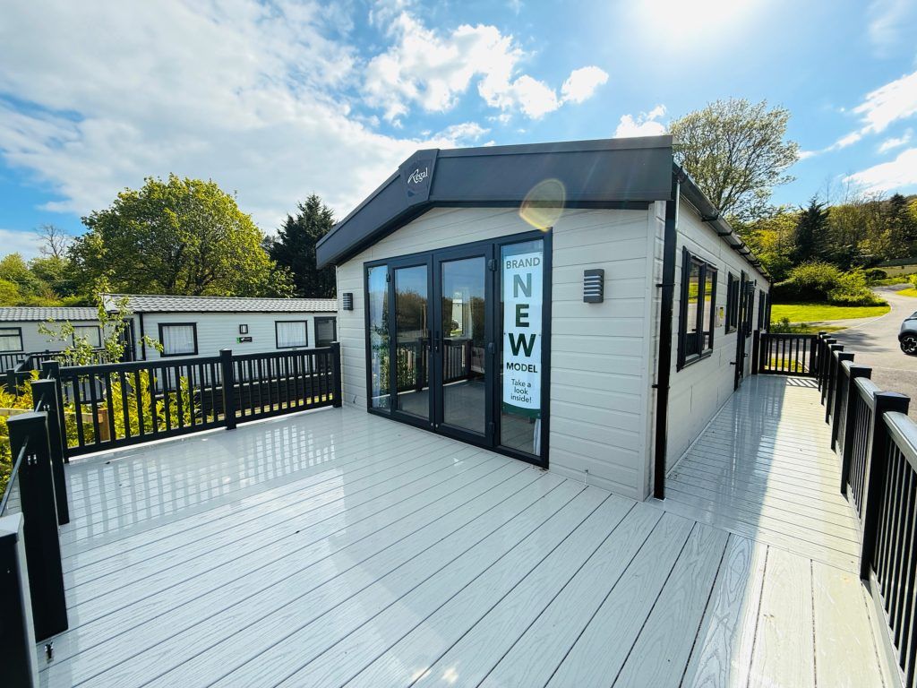 Property photo 1 of 11 Regal Hemsworth 2026 Car0064605 135704250.Jpeg