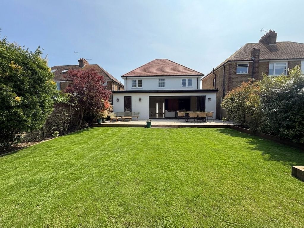 Property photo 3 of 30