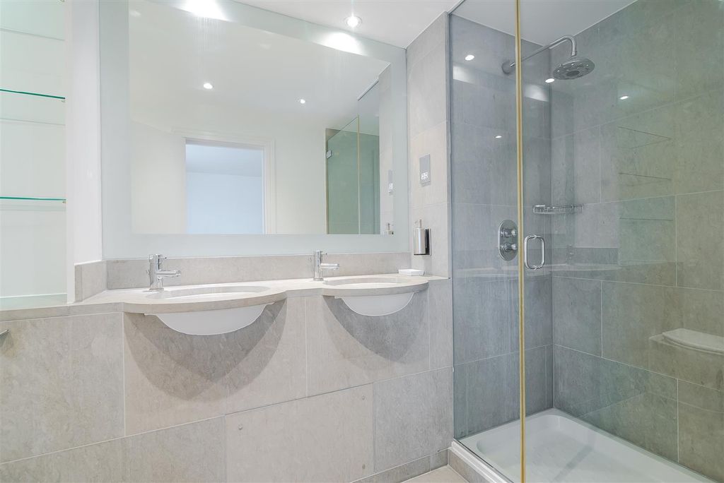 Property photo 2 of 9 4.Jpg