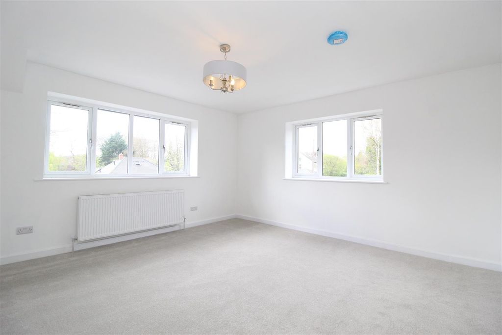 Property photo 2 of 11 Img_6597.Jpg