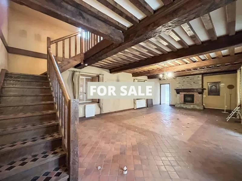 Property photo 2 of 12