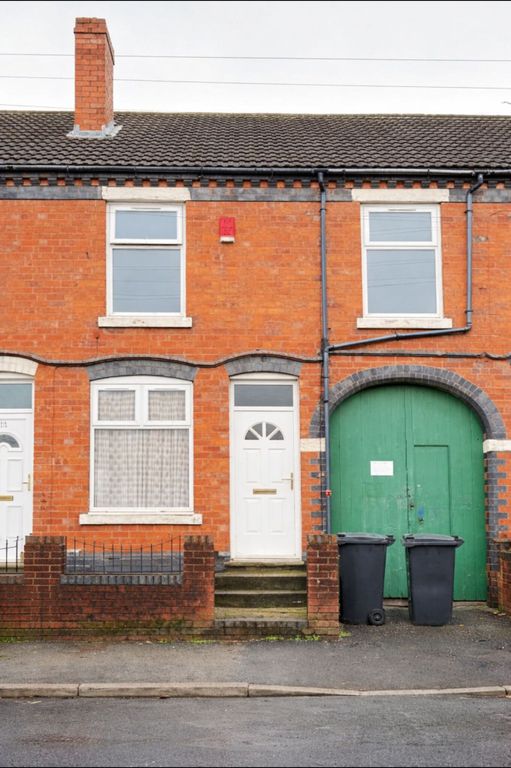 Property photo 1 of 9