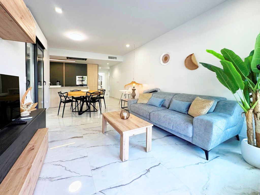 Property photo 3 of 41