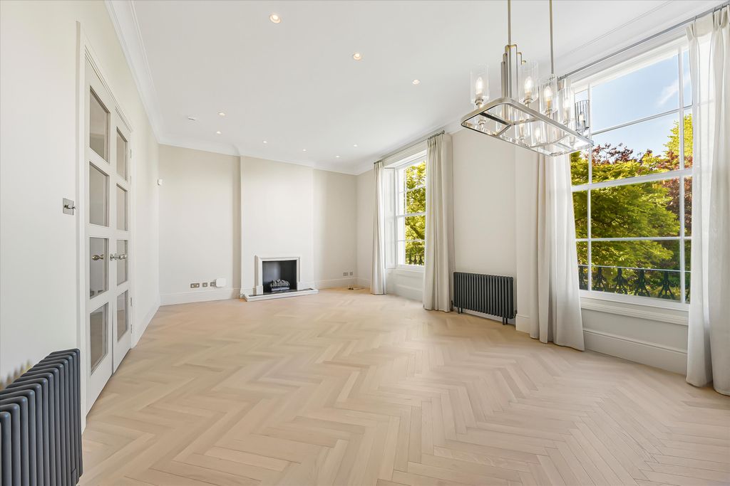 Property photo 1 of 14 Image