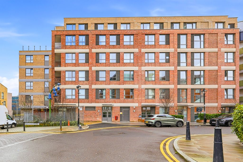 Property photo 3 of 20 3