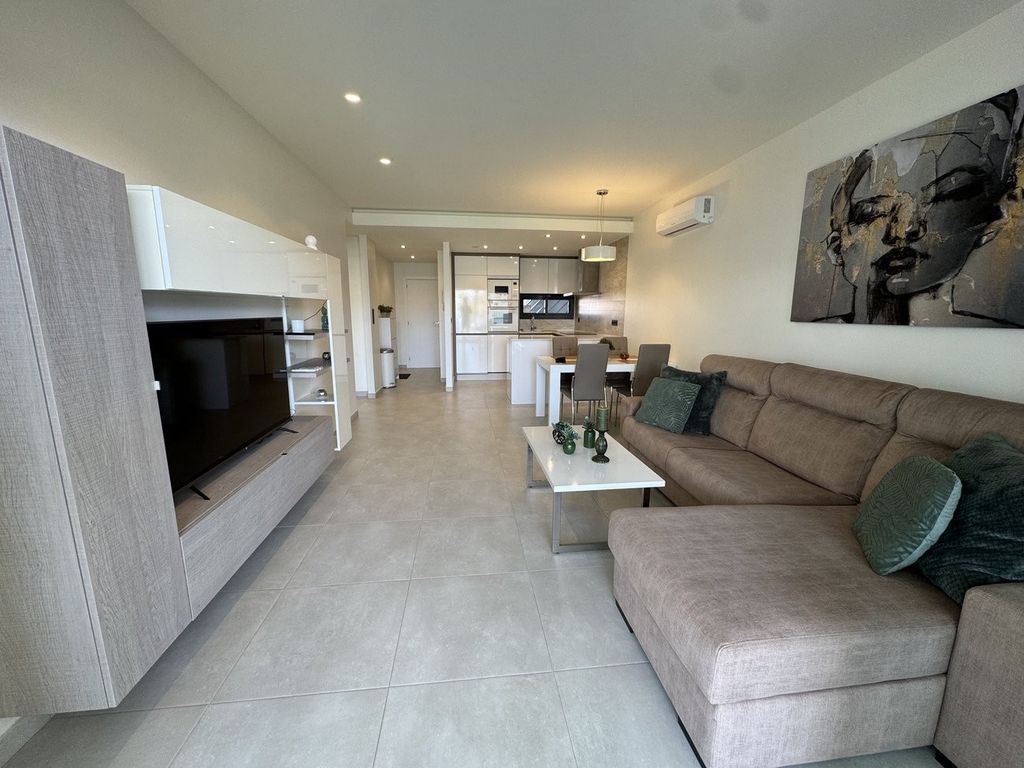 Property photo 1 of 25