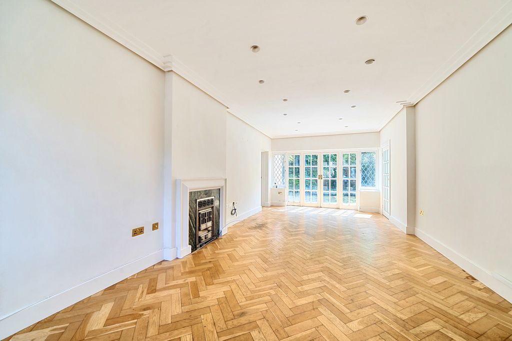 Additional image 4 of 4 bed detached house for saleCavendish Drive, Edgware HA8
