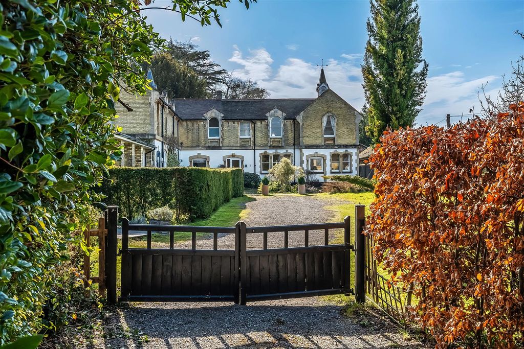 Property photo 1 of 19 3-Downside-Court-3.Jpg