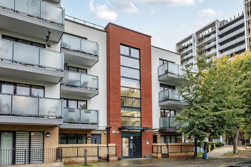 Property photo 3 of 18 Picture No. 04