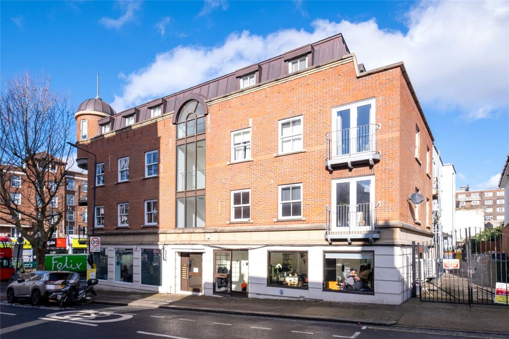 Property photo 2 of 7 Picture No. 03