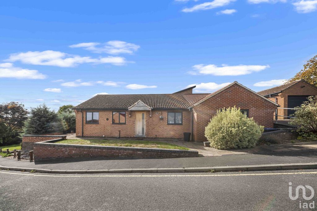 Property photo 3 of 22