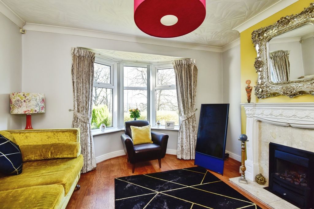 Property photo 2 of 19 Pbox-Img.Jpg