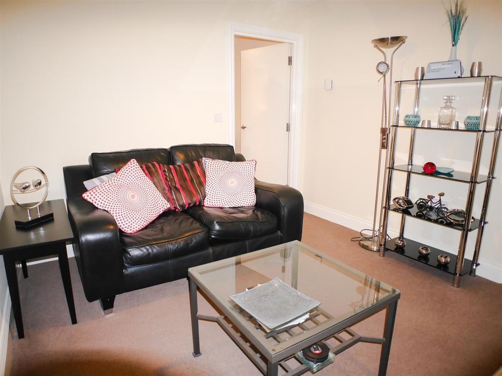 Property photo 3 of 5 Img_0812.Jpg