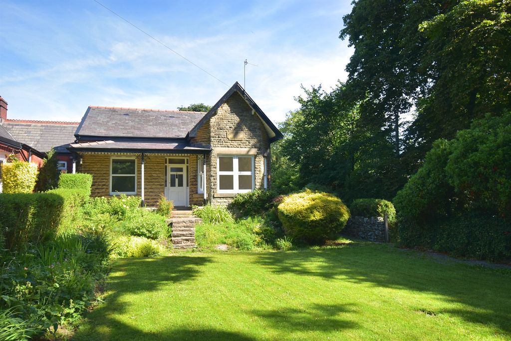 Property photo 1 of 18 (Main)