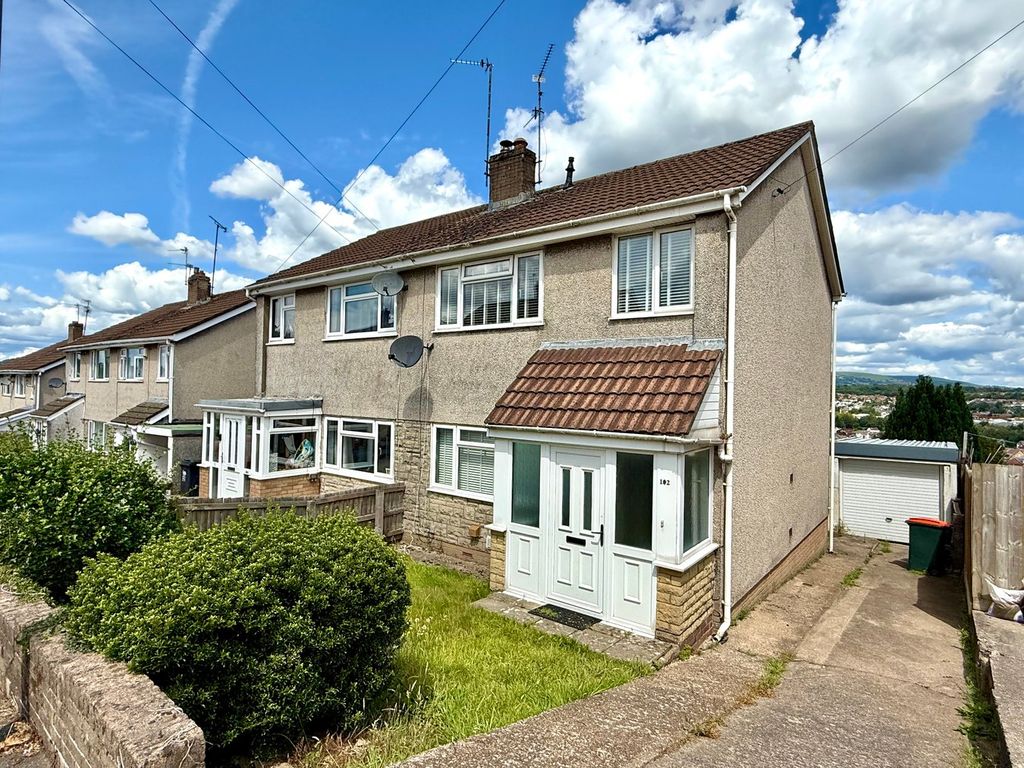 Property photo 1 of 22