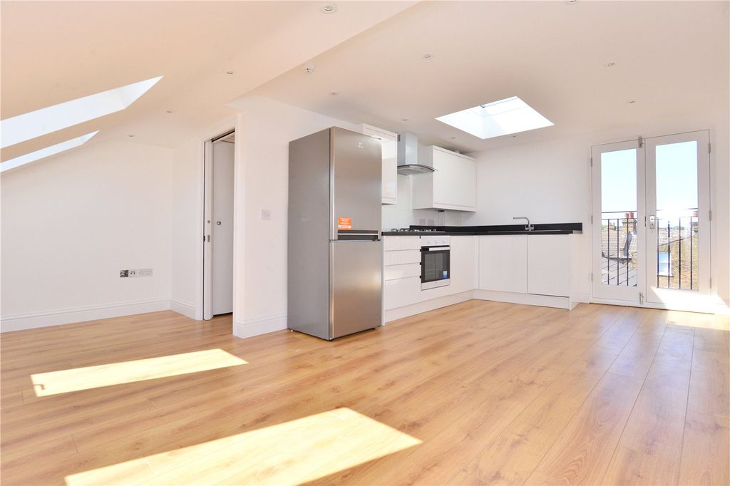 Property photo 1 of 9 Reception-Kitchen
