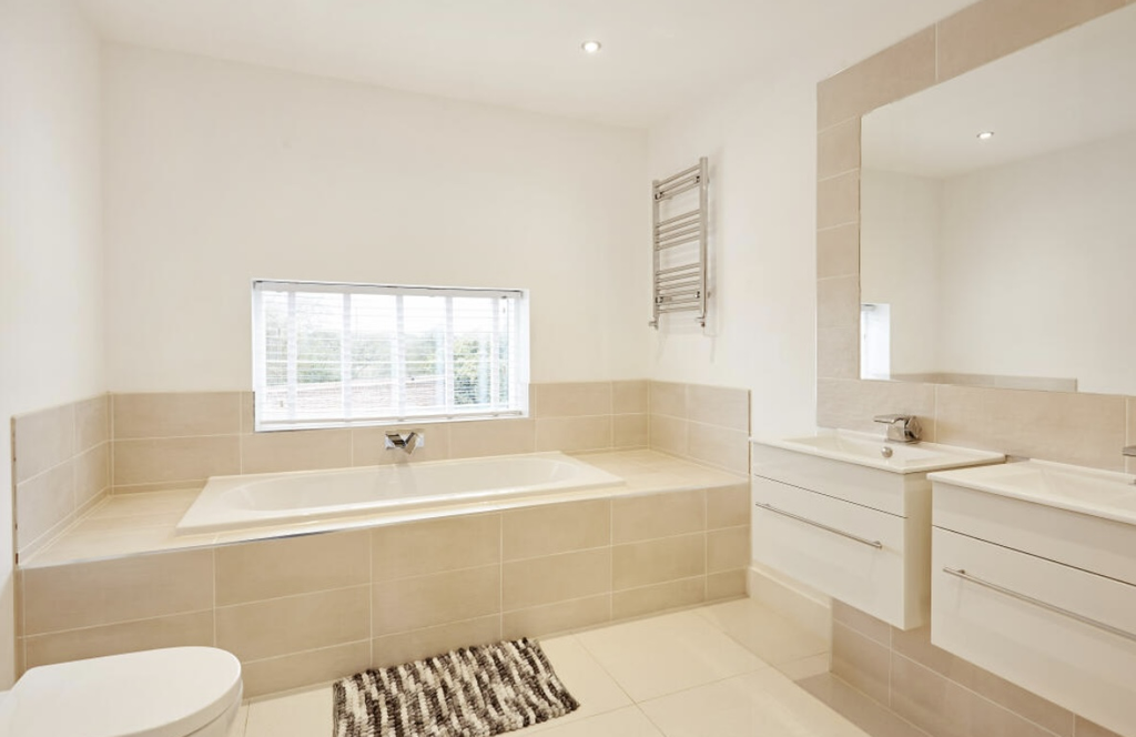 Additional image 4 of 6 bed property to rentArgos Hill, Crowborough TN6