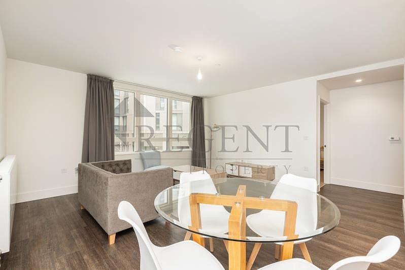 Property photo 2 of 9 Reception