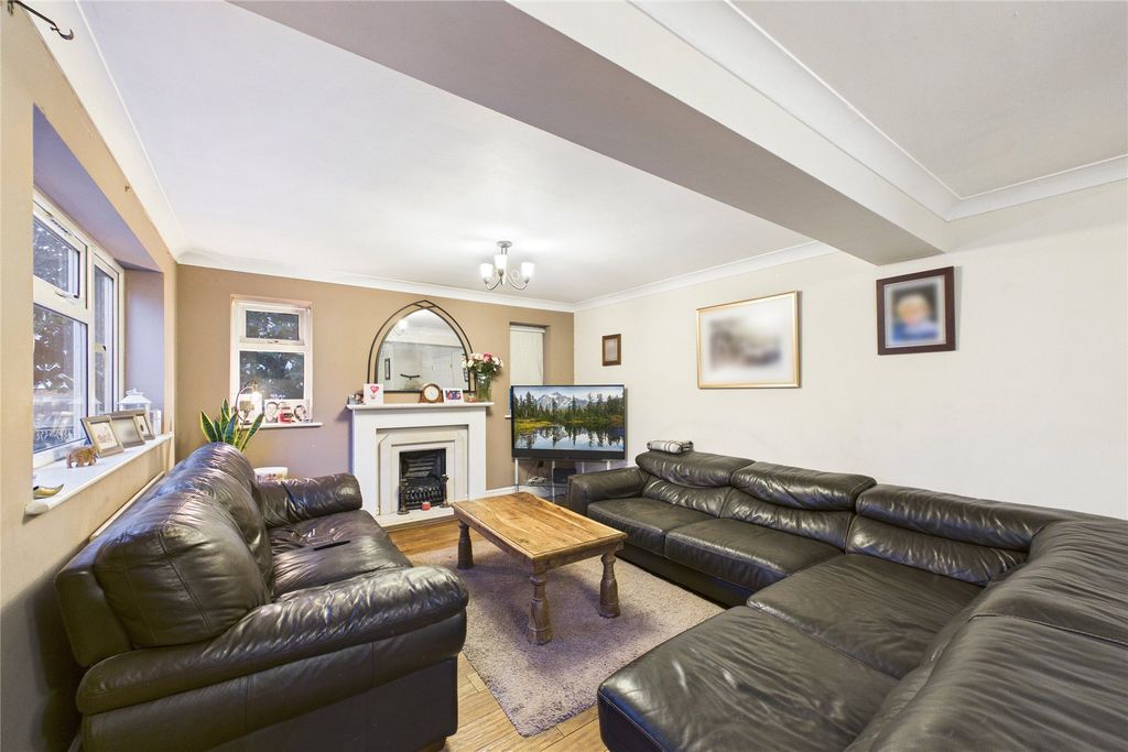 Property photo 2 of 5 Picture No. 01