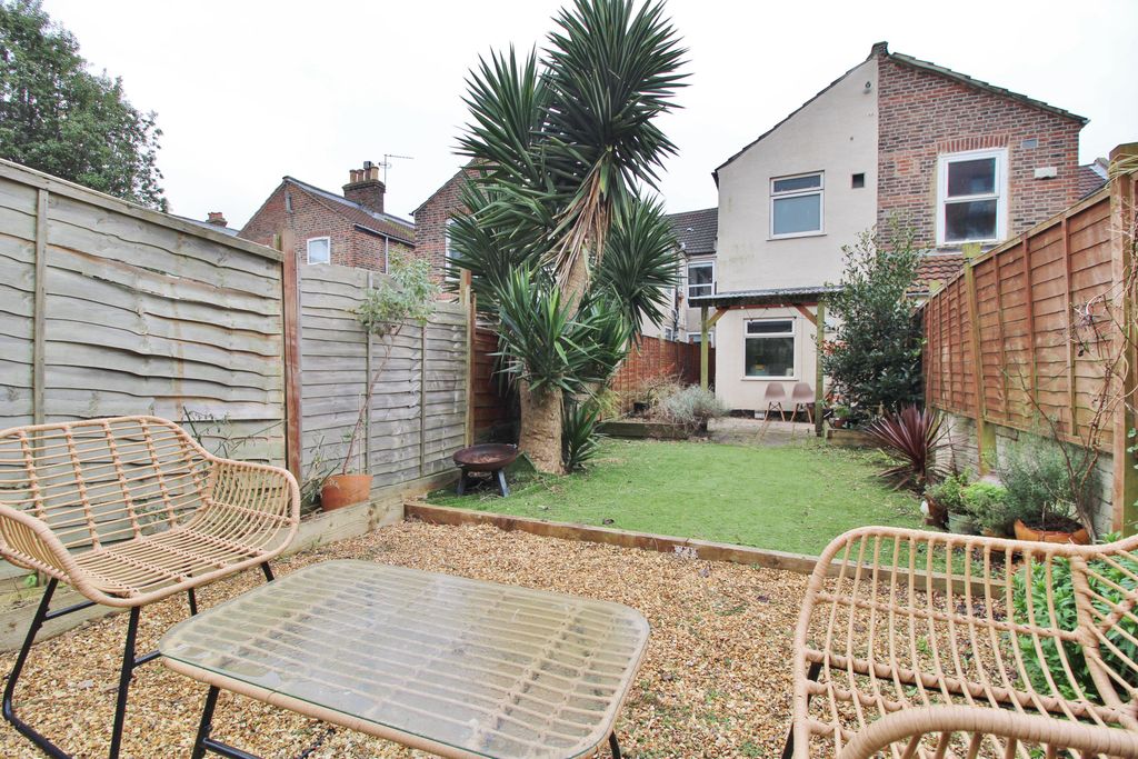 Property photo 1 of 19
