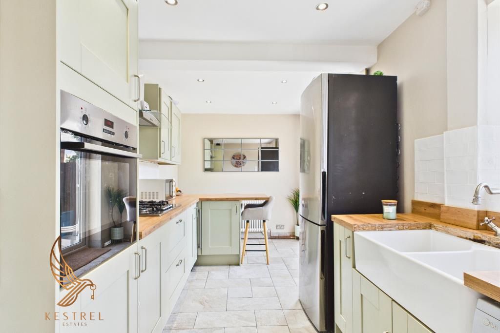 Property photo 1 of 28 25.Png