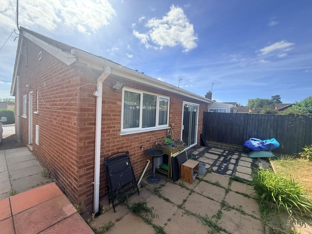 Property photo 2 of 13